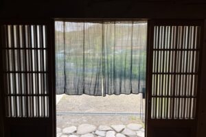 縁起物は魔除けも兼ねる？玄関に置くべき開運アイテム